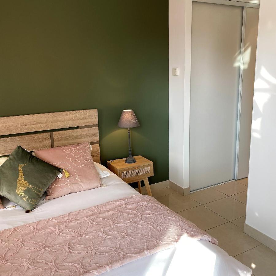 T2 Proche De La Gare, A 10 Minutes A Pieds De La Croisette, Piscine & Parking Dans Residence De Haut Standing 戛纳 外观 照片