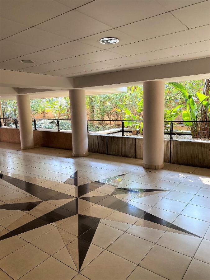 T2 Proche De La Gare, A 10 Minutes A Pieds De La Croisette, Piscine & Parking Dans Residence De Haut Standing 戛纳 外观 照片