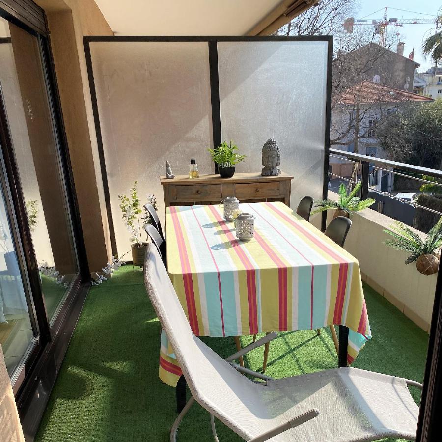 T2 Proche De La Gare, A 10 Minutes A Pieds De La Croisette, Piscine & Parking Dans Residence De Haut Standing 戛纳 外观 照片
