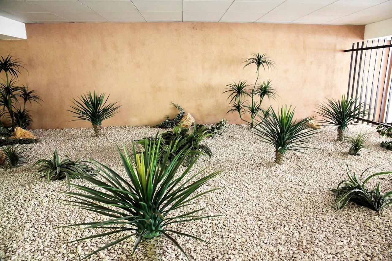 T2 Proche De La Gare, A 10 Minutes A Pieds De La Croisette, Piscine & Parking Dans Residence De Haut Standing 戛纳 外观 照片